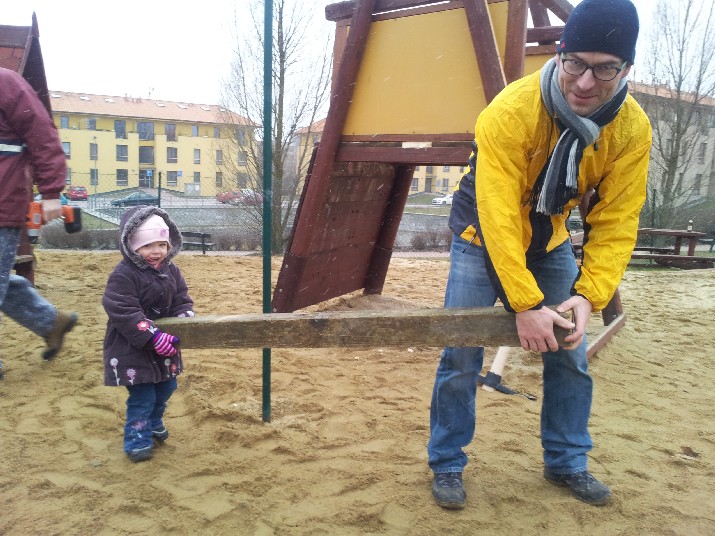 Brigáda na hřišti BD Rotavská